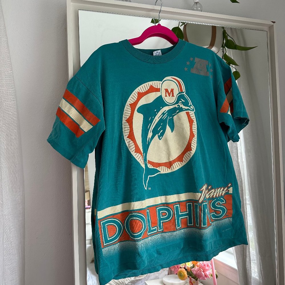 90's dolphins T shirt